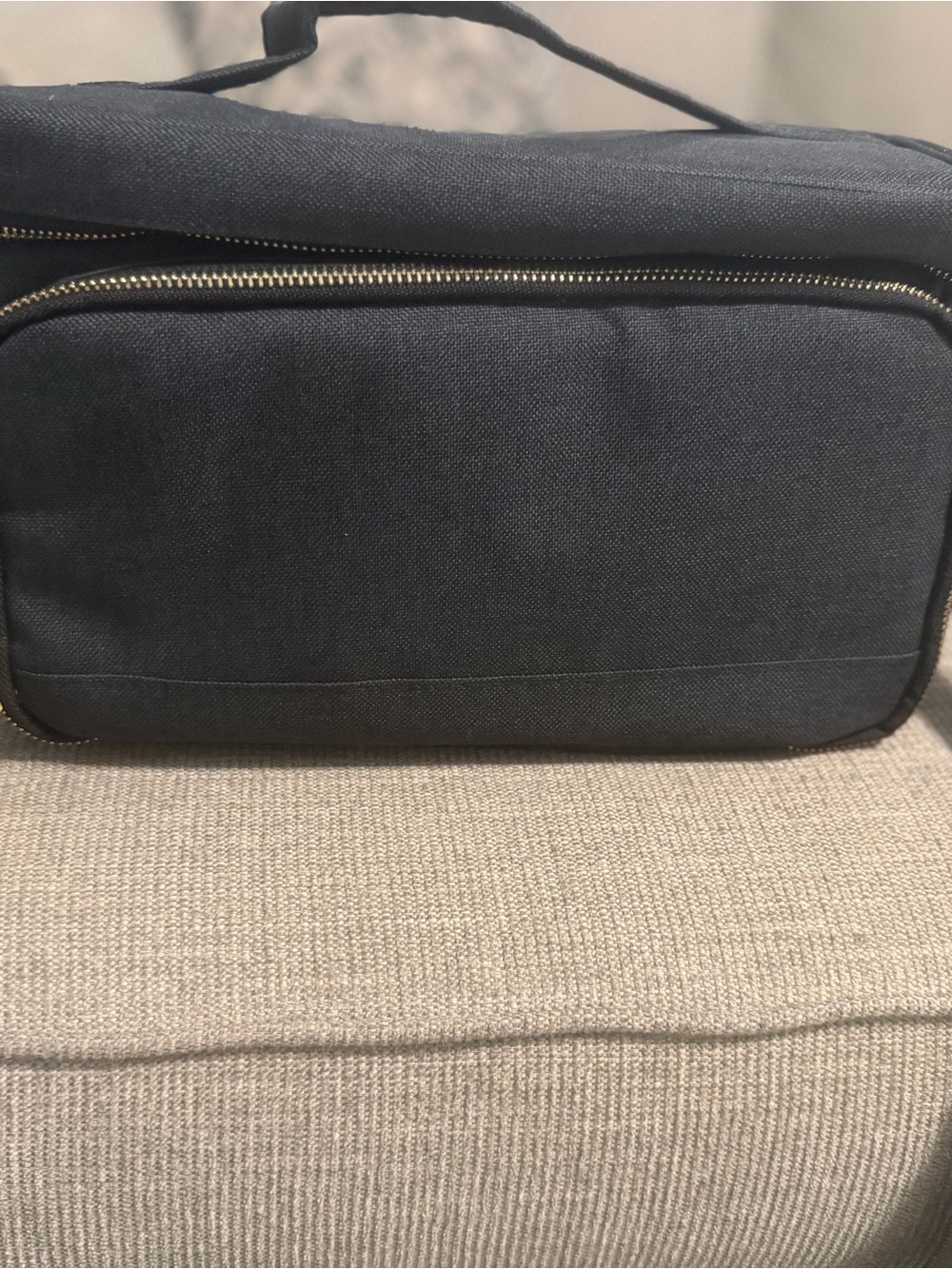 Breast pum / Breastmilk Cooler Bag with Ice Pack, Dark gray & Gold.